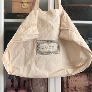 Gucci gift with purchase tote